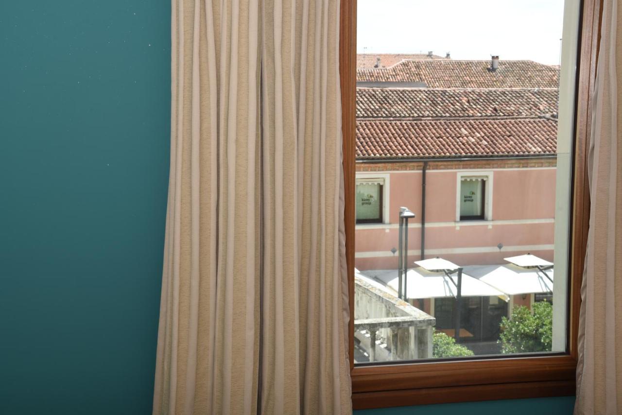 Hotel Duca D'Aosta Мольяно-Венето Экстерьер фото